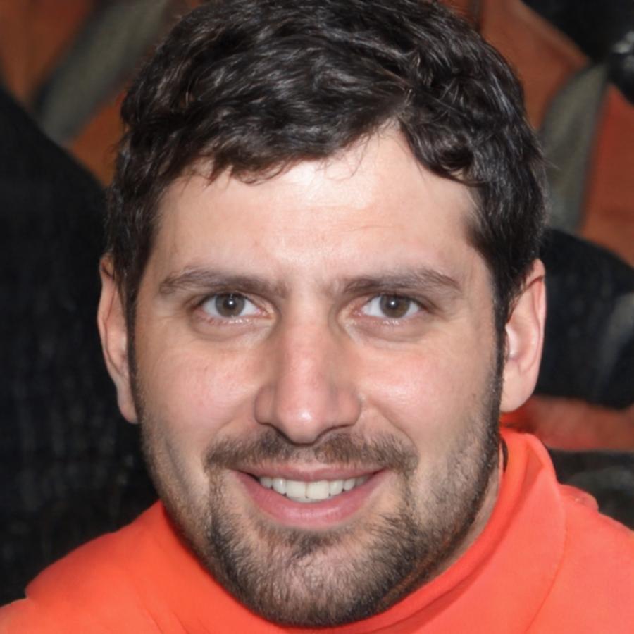 Leandro Valdovinos, especialista en adaptaciones para movilidad reducida en Plutonium